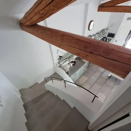 Villa privée à Montaud Elégance et tranquillité