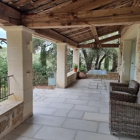 Villa privée à Montaud Elégance et tranquillité Villa