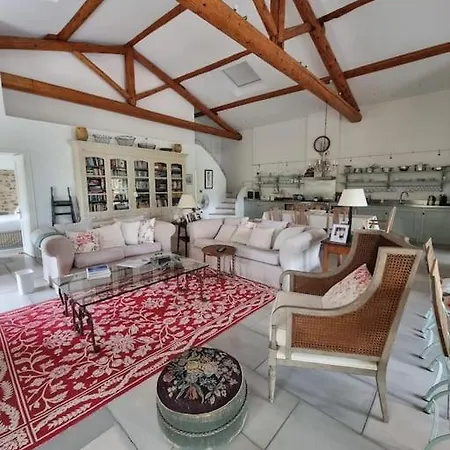 Villa privée à Montaud Elégance et tranquillité