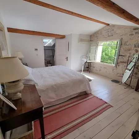 Villa privée à Montaud Elégance et tranquillité Villa *