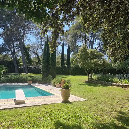 Villa Villa privée à Montaud Elégance et tranquillité